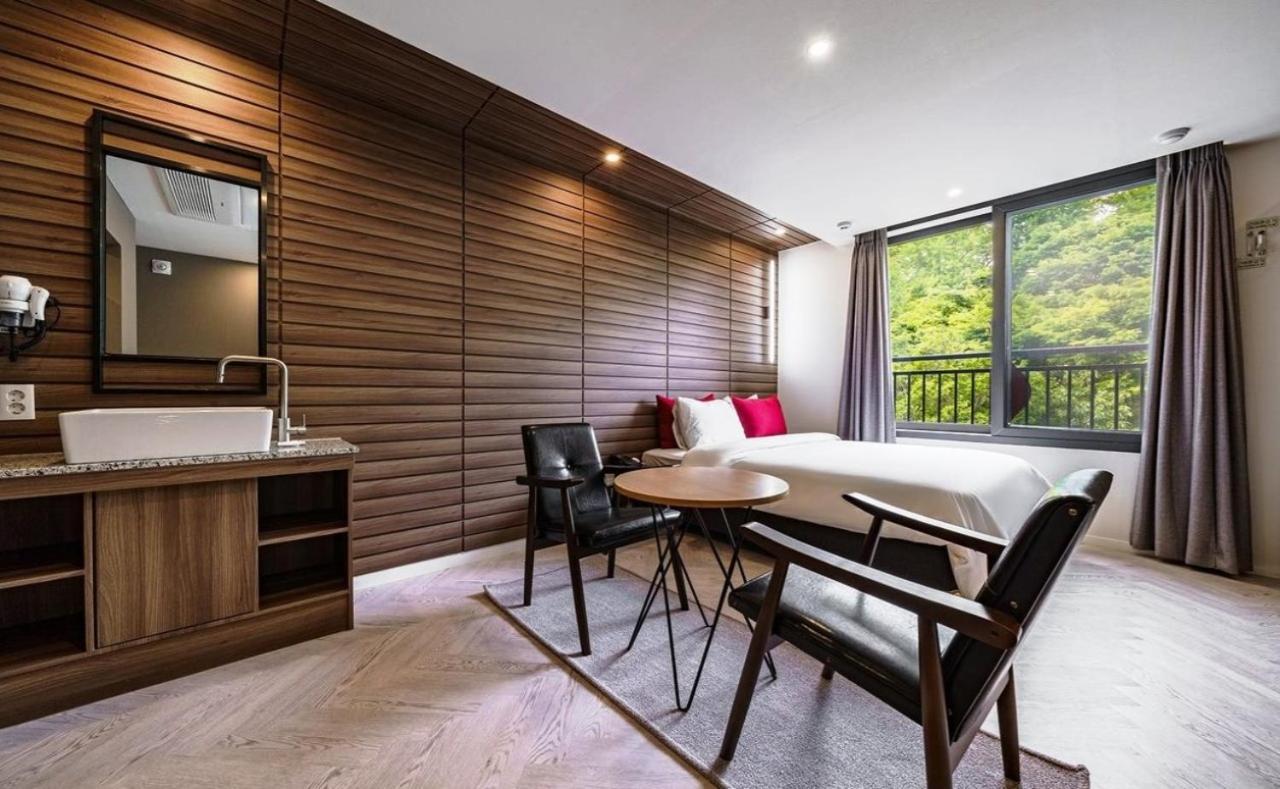 Maron Hotel Nampo Puszan Kültér fotó