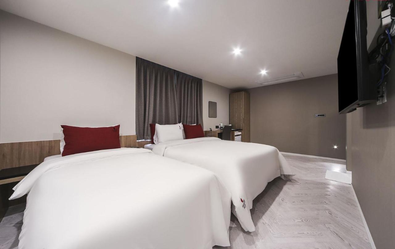 Maron Hotel Nampo Puszan Kültér fotó