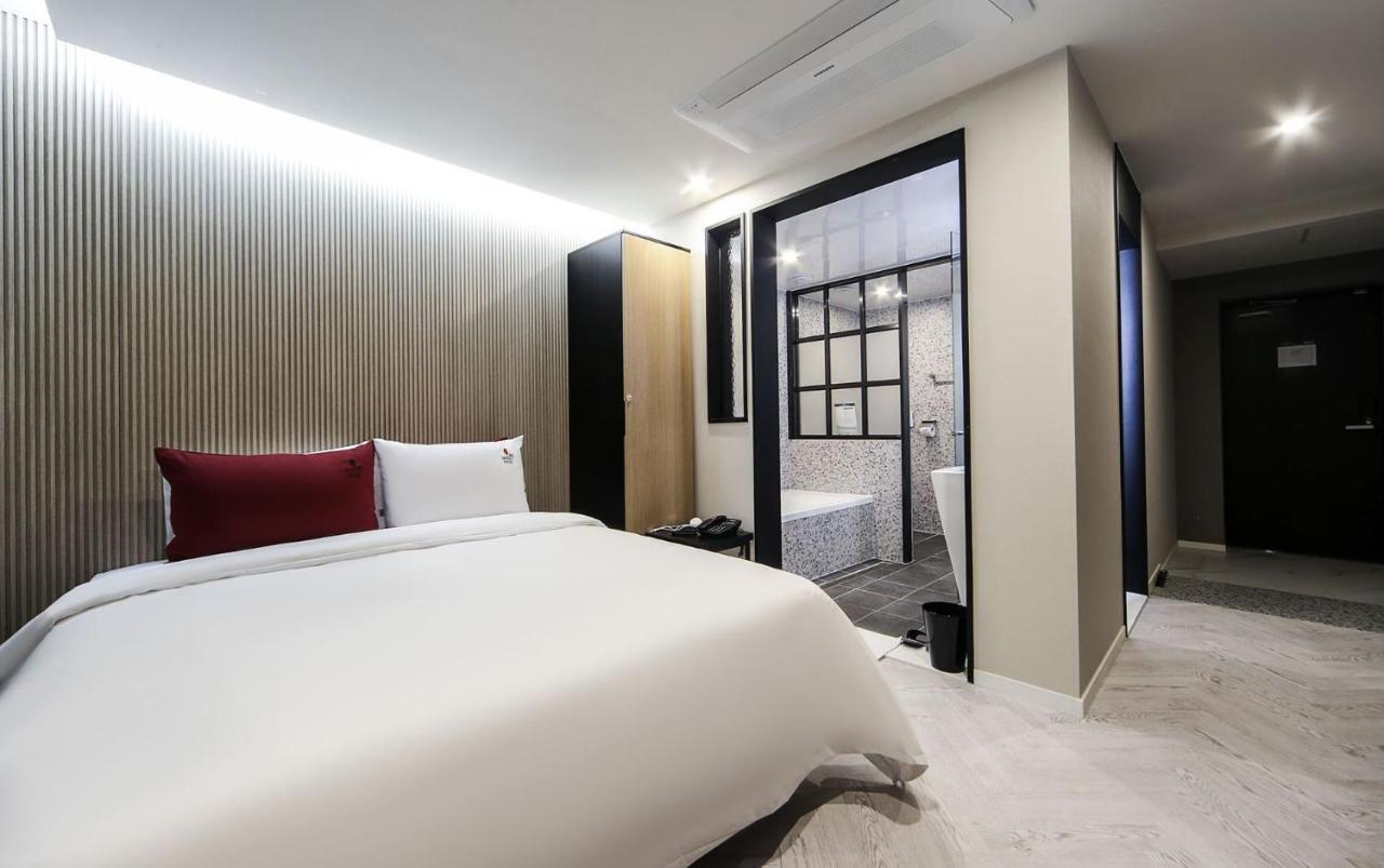 Maron Hotel Nampo Puszan Kültér fotó